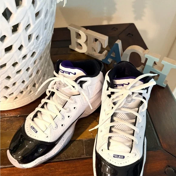 Jordan B'Loyal White and Purple Sneakers - Picture 16 of 16